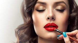 [50% popusta!] FRAJLE hair makeup studio by Andreja u centru Zagreba vam nudi top ponudu za LIJEPU I NJEGOVANU KOSU - pramenovi, balayage, masaža vlasišta, fen frizura ili šminkanje i frizura!