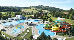 RUJAN u Termama Sveti Martin - 2 noćenja s POLUPANSIONOM za 2 osobe u HOTELU 4* ili APARTMANIMA! Vanjski bazeni i Aquapark, saune, joga, bicikli i izlet vlakićem + GRATIS smještaj za 2 djece!