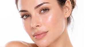 Tajna KOREJSKOG sjaja u Osijeku! GLASS SKIN tretman lica u Studiju za oblikovanje i njegu tijela T D za samo 35 €! Dubinsko čišćenje i njega za SAVRŠEN ten + 10% popusta na lily.hr webshopu!