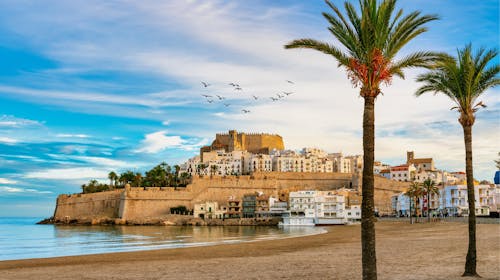 Ljetni odmor u Valenciji , Valencia, Španjolska - 1.049 EUR - 7x noćenje u hotelu ili apartmanu za 2 odrasle osobe, 2x povratna avionska karta Trst - Valencia - Trst