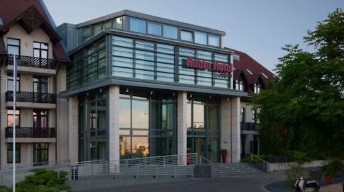 Rubin Wellness & Conference Hotel, Budimpešta, Mađarska - 390 EUR - 3x noćenje u dvokrevetnoj Economy sobi za 2 osobe, Doručak (buffet)
