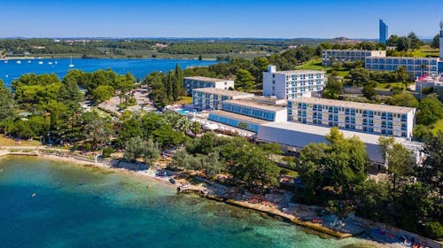 Hotel Plavi Plava Laguna - Ljeto u Poreču, Poreč, Istra, Hrvatska - 835 EUR - 5x noćenje u Economy sobi za 2 osobe, Polupansion