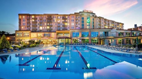 Karos Spa Hotel - Wellness odmor tijekom tjedna, Zalakaros, Mađarska - 275 EUR - 2x noćenje u prostranoj Spa Superior sobi za 2 osobe, Polupansion (bogati buffet doručak i buffet večera) u restoranu Eden