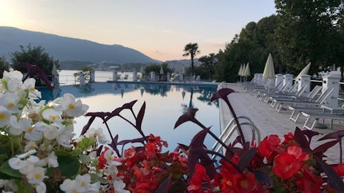 Hunguest Hotel Sun Resort - Odmor u Crnoj Gori, Herceg Novi, Crna Gora - 841 EUR - 5x noćenje u dvokrevetnoj sobi s balkonom za 2 osobe, Polupansion (buffet doručak i večera)