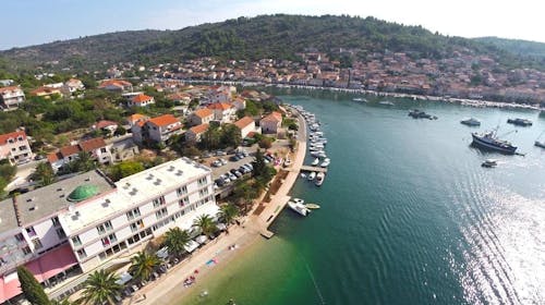 Hotel Posejdon - All inclusive 1. svibanj, proljeće i jesen na Korčuli , Vela Luka, Korčula, Dalmacija, Hrvatska - 349 EUR - 3x noćenje u dvokrevetnoj Standard sobi (pogled park) s francuskim balkonom za 2 osobe, All inclusive