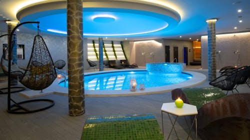 Grad Sunca - Hotel SL Panorama - Vrhunski wellness odmor, Trebinje, Bosna i Hercegovina - 179 EUR - 2x noćenje u dvokrevetnoj sobi za 2 osobe (2 djece do 6,99 godina besplatno), Doručak