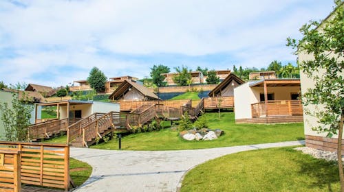 Glamping Bioterme - Mini proljetni glamping s polupansionom u termama, Mala Nedelja, Ljutomer, Slovenija - 152 EUR - 1x noćenje u glamping villi ili šatoru za 2 osobe, Polupansion