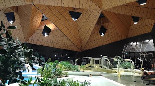 Mobilne kućice u Kampu Natura - Miran boravak u prirodi u Termama Olimia, Podčetrtek, Slovenija - 699 EUR - 5x noćenje u mobilnoj kućici za do 5 osoba, Ulaznice za kupanje u Aqualuni (tijekom rada) odnosno za wellness centar Termalija Relax & Family Fun (izvan vremena rada Aqualune) za do 5 osoba (za sve dane boravka)