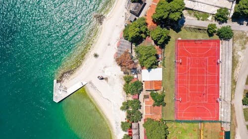 Apartmani Medena - Proljeće i 1. svibanj s polupansionom u prelijepom Trogiru za 4 osobe, Donji Seget, Trogir, Dalmacija, Hrvatska - 378 EUR - 2x noćenje u Superior seaside apartmanu B (4+1) za 4 odrasle osobe (1 dijete do 11,99 godina besplatno), Polupansion