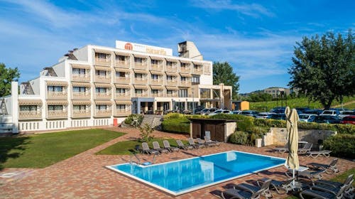 Hotel Margareta Business&Leisure Balatonfured - Proljeće u Mađarskoj tijekom tjedna, Balatonfüred, Mađarska - 219 EUR - 2x noćenje u dvokrevetnoj Standard sobi za 2 osobe, Polupansion
