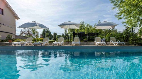 Kistucsok Food and Room, Balatonszemes, Mađarska - 287 EUR - 4x noćenje u dvokrevetnoj Standard sobi s terasom ili balkonom za 2 osobe, A la carte doručak (od 7 do 10 sati)