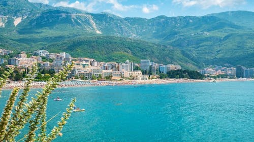 Hotel Bono by Aycon - Obiteljsko ljeto, Bečići, Crna Gora - 443 EUR - 3x noćenje u dvokrevetnoj Standard sobi (s dodatnim ležajem) za 2 osobe (1 dijete do 11,99 godina besplatno), Doručak