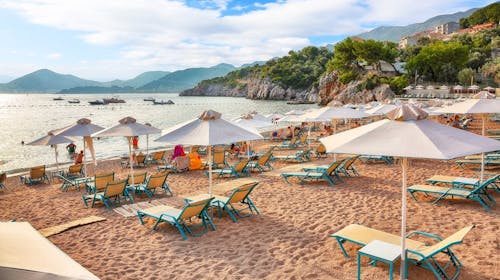 Hotel Idila by Aycon - Obiteljsko ljeto, Budva, Crna Gora - 872 EUR - 5x noćenje u dvokrevetnoj Deluxe sobi s pogledom na park za 2 osobe (1 dijete do 11,99 godina besplatno), Doručak