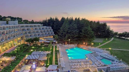 Hotel Mediteran Plava Laguna - Ljeto u Poreču, Poreč, Istra, Hrvatska - 1.479 EUR - 7x noćenje u dvokrevetnoj Economy sobi za 2 osobe, Polupansion