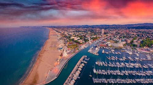 Hotel Capitol - All inclusive ljeto na obali Riminija, San Mauro A Mare, Italija - 1.200 EUR - 5x noćenje u dvokrevetnoj sobi s balkonom za 2 osobe, All inclusive u hotelskom restoranu