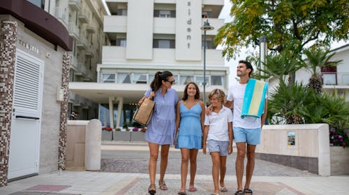 Hotel President - All inclusive light odmor uz plažu, Bellaria Igea Marina, Italija - 354 EUR - 3x noćenje u dvokrevetnoj sobi s balkonom ili bez balkona za 2 osobe, All inclusive light u hotelskom restoranu