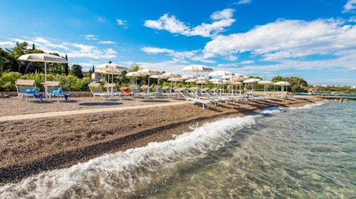 Hotel Malin - Poletje v vrhunskem hotelu na Krku - Obiteljska soba, Malinska, otok Krk, Hrvatska - 1.972 EUR - 5x noćenje u obiteljskoj sobi za 2 osobe (2 djece do 12 godina besplatno), Polupansion