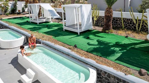 Smy Mediterranean White - Mediteranska romantika u srcu Santorinija, Agia Paraskevi, Grčka - 1.849 EUR - 7x noćenje u Standard dvokrevetnoj sobi za 2 osobe, Doručak