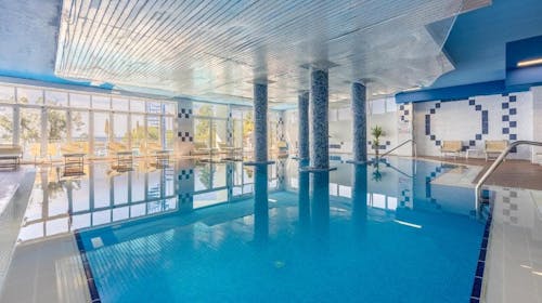 Mediteran Maradiso Hotel by Aminess - Jesen udvoje u Crikvenici, Crikvenica, Hrvatska - 184 EUR - 2x noćenje u Standard dvokrevetnoj sobi za 2 osobe, Polupansion (buffet doručak i večera)