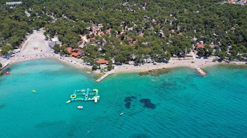 Ilirija Resort - Hotel Kornati - Obiteljsko ljeto u Biogradu s punim pansionom - Posebna akcija, Biograd na Moru, Dalmacija, Hrvatska - 998 EUR - 5x noćenje u dvokrevetnoj Comfort plus sobi za 2 osobe (1 dijete do 12 godina i 1 dijete do 7 godina besplatno), Puni pansion