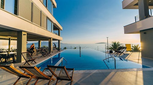 Morenia All Inclusive Resort - All inclusive ljeto s animacijom, Podaca, Makarska rivijera, Dalmacija, Hrvatska - 1.862 EUR - 7x noćenje u Comfort sobi s balkonom (strana more) za 2 osobe (1 dijete do 11,99 godina ili 2 djece do 7,99 godina besplatno), All inclusive