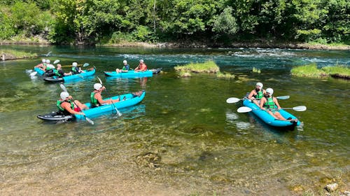 UNA UNIQUE Rafting - Nezaboravan odmor na rijeci Uni, Bihać, Bosna i Hercegovina - 47 EUR - Rafting na rijeci Uni (rajska ruta: Kostela – Grmuša) za 1 osobu (djeca do 6 godina besplatno), Profesionalni skiper i kompletna oprema za rafting
