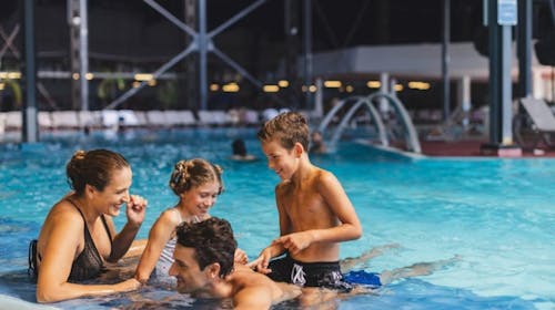 Terme Tuhelj - Hotel Well - Ljeto za cijelu obitelj , Tuheljske Toplice, Hrvatska - 479 EUR - 3x noćenje u dvokrevetnoj Classic sobi s mogućnošću 1 pomoćnog ležaja za 2 osobe (1. dijete do 11,99 godina i 2. dijete do 4,99 godina besplatno), Polupansion