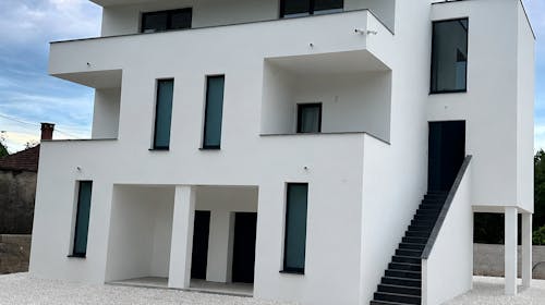 Villa Koćuša - Ljetni odmor na prekrasnoj reci Trebižat, Ljubuški, Bosna i Hercegovina - 214,50 EUR - 3x noćenje u dvokrevetnoj sobi za 2 osobe (1 dijete do 10 godina besplatno), Doručak