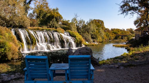 Villa Koćuša - Ljetni odmor na prekrasnoj reci Trebižat, Ljubuški, Bosna i Hercegovina - 107,50 EUR - 1x noćenje u trokrevetnoj sobi za 2 osobe (1 dijete do 10 godina besplatno), Doručak