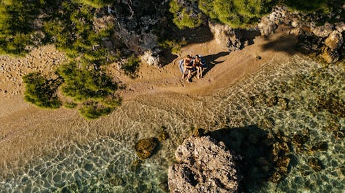 Sagitta Holiday Resort - Obiteljsko ljeto u Omišu - Superior bungalov, Omiš, Dalmacija, Hrvatska - 2.324 EUR - 7x noćenje u Superior bungalovu (2+1) za 2 osobe (1 dijete do 13,99 godina i 1 dijete do 7,99 godina besplatno), All inclusive