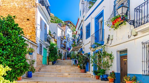 Jesenski obiteljski izlet u Alicante, Alicante, Španjolska - 1.299 EUR - 4x noćenje u hotelu za 2 odrasle osobe i 2 djece, Doručak