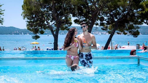 Ilirija Resort - Hotel Kornati - Zabavno ljeto s punim pansionom, Biograd na Moru, Hrvatska - 529 EUR - 3x noćenje u dvokrevetnoj Comfort sobi za 2 osobe (1 dijete do 7 godina besplatno), Puni pansion