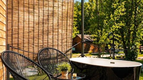 Glamping Resort Halicanum - Toplice Sveti Martin - Rujanski vikend odmor udvoje, Sveti Martin na Muri, Hrvatska - 199 EUR - 2x noćenje u luksuznoj kućici s privatnom saunom i kadom na terasi za 2 osobe, Polupansion
