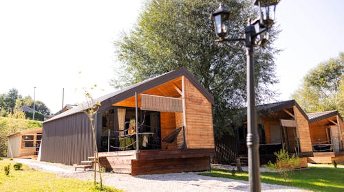 Glamping Resort Halicanum - Toplice Sveti Martin - Rujanski odmor udvoje tijekom tjedna, Sveti Martin na Muri, Hrvatska - 169 EUR - 2x noćenje u luksuznoj kućici s privatnom saunom i kadom na terasi za 2 osobe, Doručak