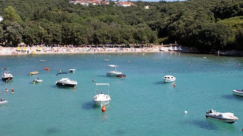 Apartmani Unija - Ljeto u Dugoj Uvali, Krnica, Hrvatska - 552 EUR - 7x noćenje u apartmanu za 5 osoba, Klima