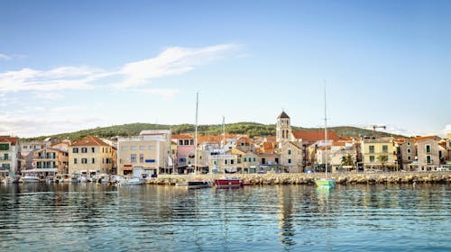 Hotel Punta Vodice - Kratki obiteljski all inclusive light ljetni odmor, Vodice, Dalmacija, Hrvatska - 805 EUR - 3x noćenje u dvokrevetnoj Standard sobi s balkonom pogled more za 2 osobe (1 dijete do 11,99 godina i 2. dijete do 2,99 godina besplatno), All inclusive light