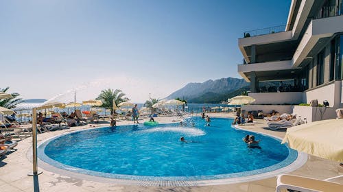 Morenia All Inclusive Resort - All inclusive ljeto s animacijom, Podaca, Hrvatska - 2.420 EUR - 5x noćenje u Junior suite s balkonom (strana more) za 2 osobe (2 djece do 17,99 godina besplatno), All inclusive