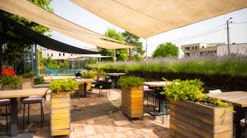 Hotel Grand Banja Luka - Obiteljski odmor, Banja Luka, Bosna i Hercegovina - 228 EUR - 3x noćenje u dvokrevetnoj sobi za 2 osobe (1 dijete do 12,99 godina boravi besplatno), Doručak