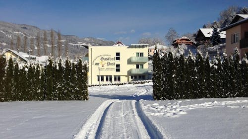 Hotel Zur Post - Zimski odmor u Alpama, Ossiach, Austrija - 359 EUR - 3x noćenje u Standard dvokrevetnoj sobi s balkonom za 2 osobe, Polupansion