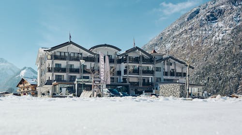Hotel Auszeit - Zimski odmor za odrasle u Tirolu, Pertisau, Austrija - 1.449 EUR - 5x noćenje u Standard dvokrevetnoj sobi za 2 osobe, Doručak