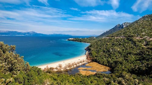 Hotel Faraon - All inclusive obiteljska čarobna jesen u Dalmaciji, Trpanj, Hrvatska - 190 EUR - 2x noćenje u obiteljskoj Comfort sobi bez balkona (pogled park) za 2 osobe (2 djece do 11,99 godina besplatno), All inclusive s uključenim pićem uz obroke