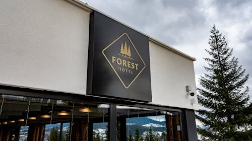 Hotel Forest - Vikend odmor na Jahorini, Pale, Bosna i Hercegovina - 117 EUR - 1x noćenje u dvokrevetnoj Standard sobi s pogledom na planinu za 1 osobu, Doručak