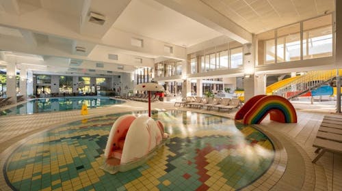 Hotel Terme Jezerčica - All inclusive light vikend odmor - Posebna akcija, Donja Stubica, Hrvatska - 464 EUR - 2x noćenje u Standard plus sobi za 2 osobe (1 dijete do 13,99 godina i 1 dijete do 2,99 godina besplatno), All inclusive light i uključeno piće