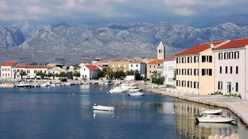 Aparthotel Tamarix - Ljeto u čarobnoj uvali - Plaćaš 2, boraviš 3 noći, Vinjerac, Hrvatska - 200 EUR - 3x noćenje u luksuznom Studio apartmanu za 2 osobe, Korištenje posteljine i ručnika