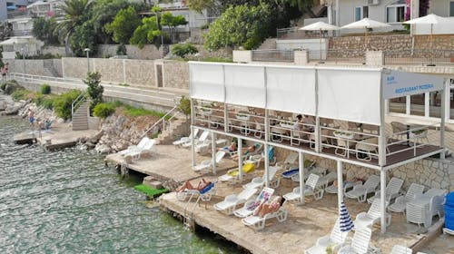 Hotel Villa Barbara - Last minute obiteljski odmor u blizini mora u Neumu, Neum, Bosna i Hercegovina - 400 EUR - 3x noćenje u dvokrevetnoj sobi za 2 osobe (1 dijete do 11,99 godina besplatno), Polupansion