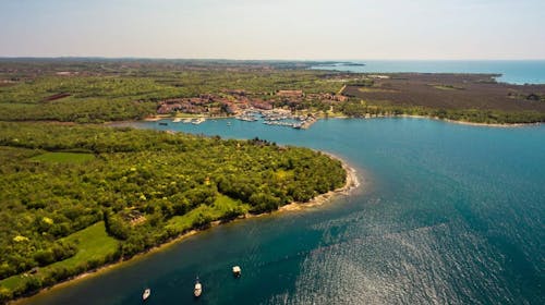 Santa Marina Boutique Camping - Premium glamping, Poreč, Hrvatska - 120 EUR - 3x noćenje u premium glamping šatoru s 2 spavaće sobe za do 5 osoba (4 odrasle osobe i 1 dijete do 11,99 godina), Posteljina i ručnici