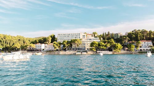 Hotel Cavtat - Odmor za dvoje u južnoj Dalmaciji, Cavtat, Hrvatska - 210 EUR - 2x noćenje u Deluxe sobi s balkonom (pogled more) za 2 osobe, Doručak