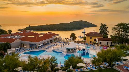 Resort Belvedere - Last minute odmor u Vrsaru, Vrsar, Hrvatska - 190 EUR - 2x noćenje u dvokrevetnoj Superior sobi s balkonom za 2 osobe, Polupansion (doručak i večera)