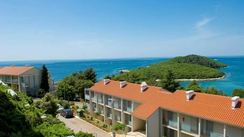 Resort Belvedere - Odmor u Vrsaru, Vrsar, Hrvatska - 178 EUR - 2x noćenje u dvokrevetnoj Superior sobi s balkonom za 2 osobe, Polupansion (doručak i večera)