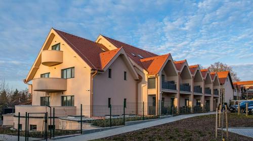 Kistucsok Food and Room, Balatonszemes, Mađarska - 199 EUR - 3x noćenje u dvokrevetnoj Standard sobi s terasom ili balkonom za 2 osobe, A la carte doručak (od 7 do 10 sati)